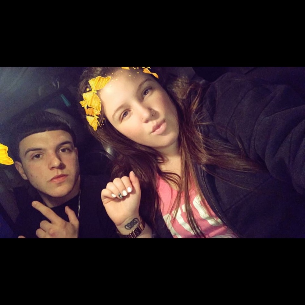 Meet your Posher, Yisel